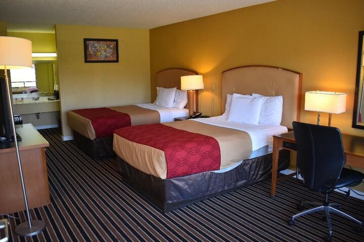 Room 20 of 25