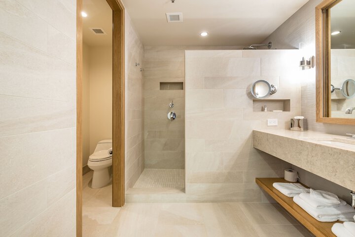 Room 6 of 35