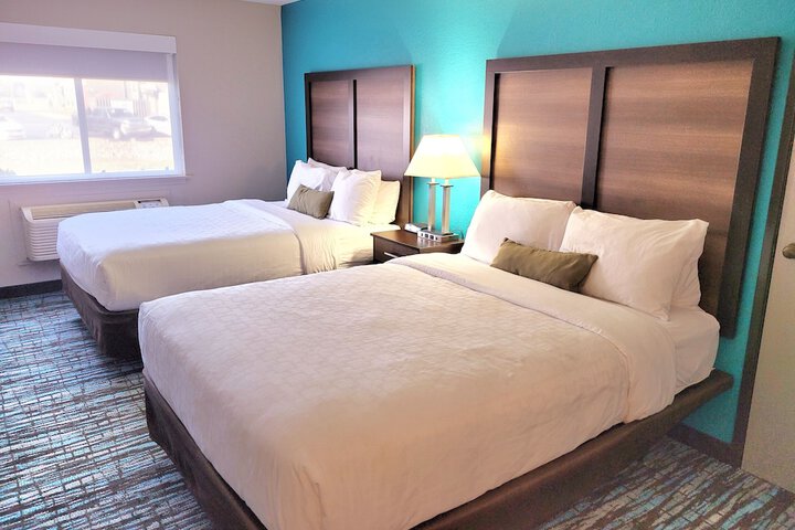 Clarion Pointe Harrodsburg-Danville