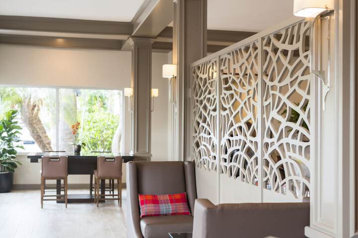 ALO Hotel by Ayres Orange