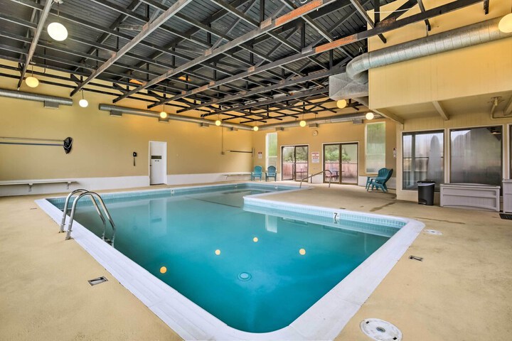 Lincoln City Oceanfront Condo Near Lincoln Beach!