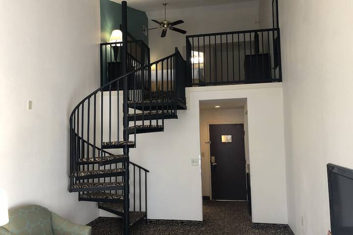 Country Inn & Suites by Radisson Murrells Inlet, SC