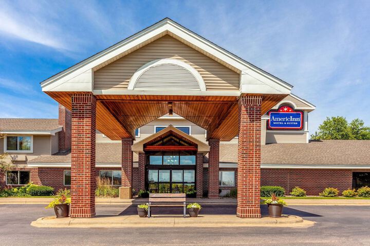 AmericInn by Wyndham Stillwater