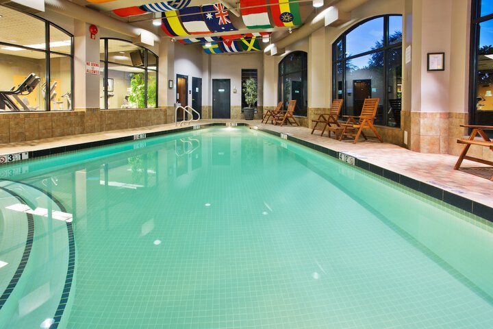 Pool 18 of 75