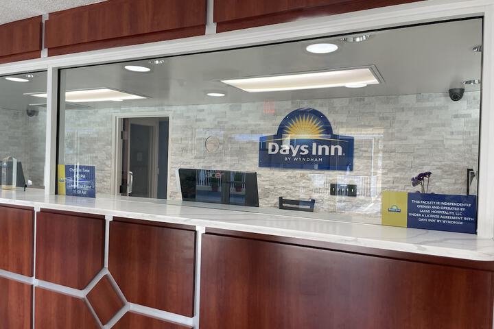 Days Inn by Wyndham Port Charlotte / Punta Gorda