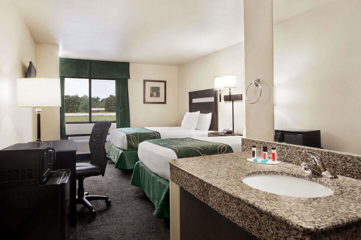Room 8 of 20