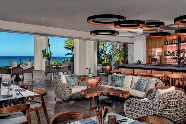 Mauna Kea Beach Hotel Autograph Collection