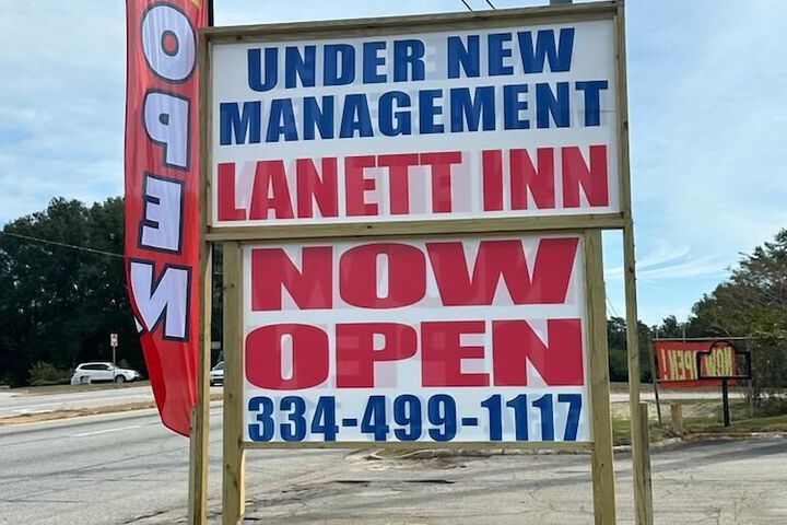 Hotel 1 of 17