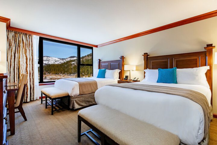 Everline Resort and Spa Lake Tahoe