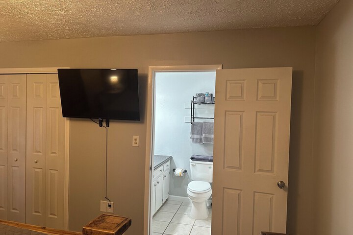 Room 7 of 49
