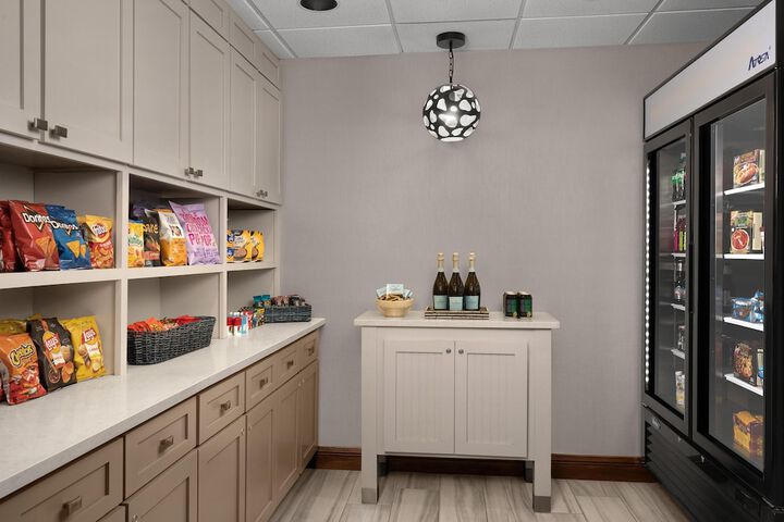 Homewood Suites by Hilton Raleigh / Cary