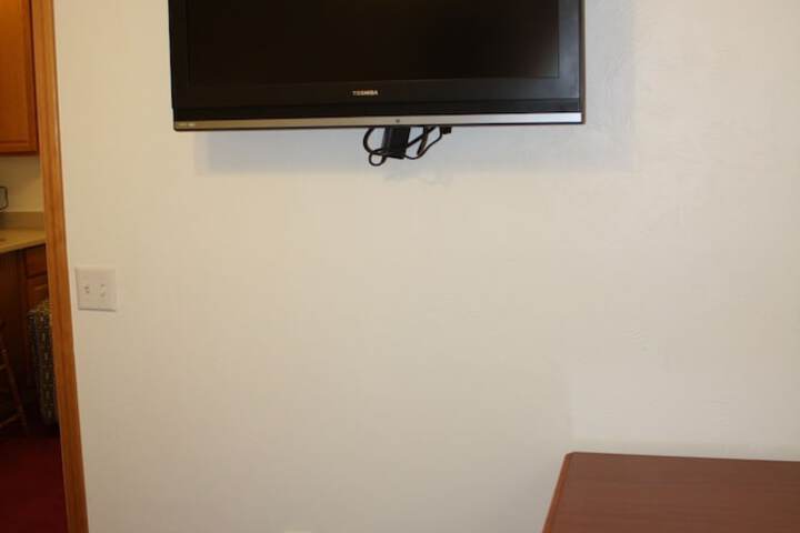 Room 21 of 36