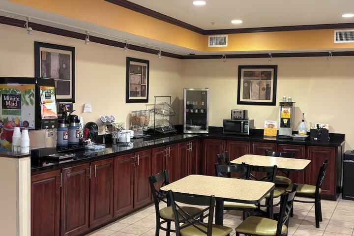 Americas Best Value Inn St. Robert