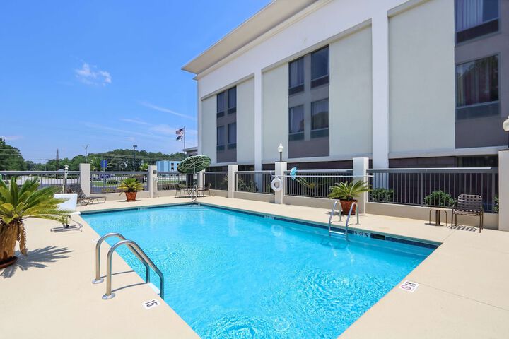 Pool 4 of 29