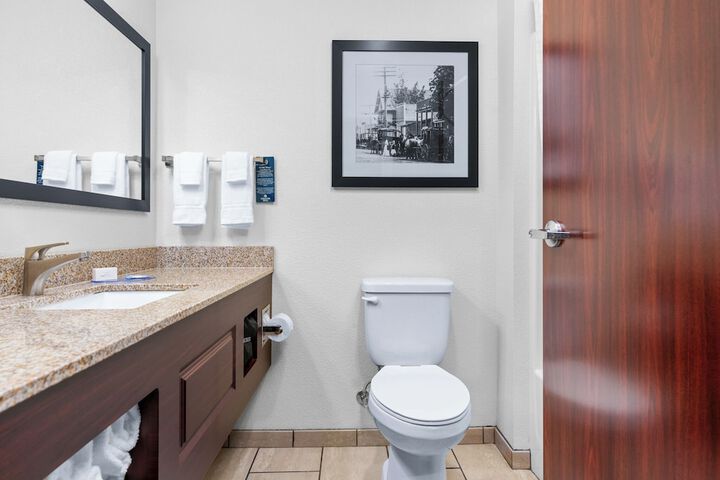 Cobblestone Hotel & Suites - Lynden