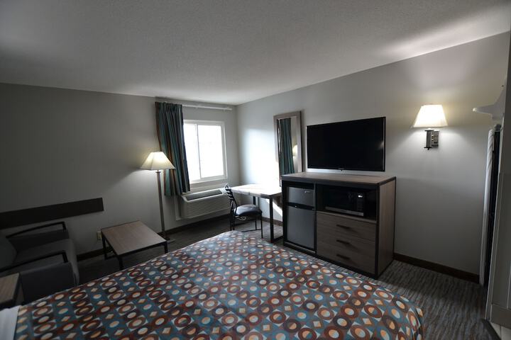Room 18 of 46