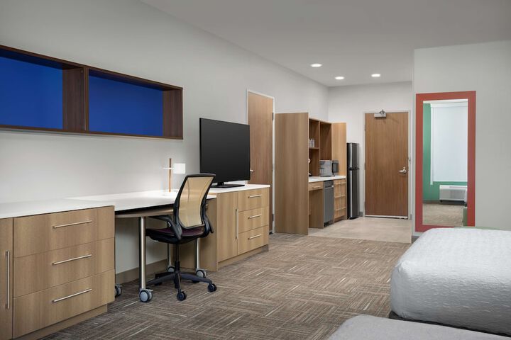 Room 14 of 30