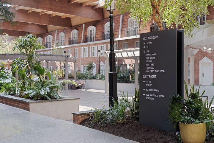 Crowne Plaza Albany - The Desmond Hotel by IHG