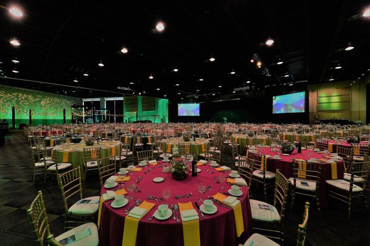 Ballroom/Hall 37 of 45