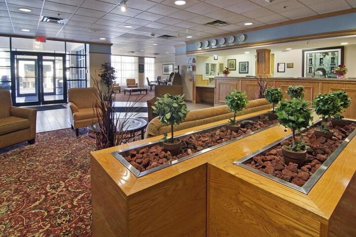 CLARION INN ROCHESTER