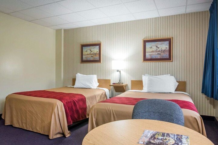 Room 21 of 25
