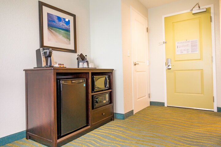 Room 55 of 141