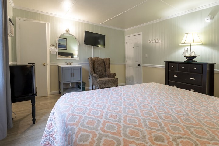 Room 235 of 309