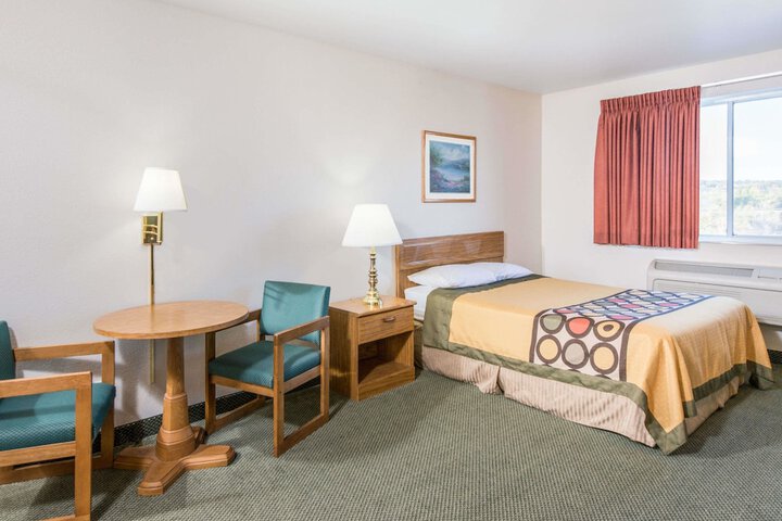 Room 20 of 30