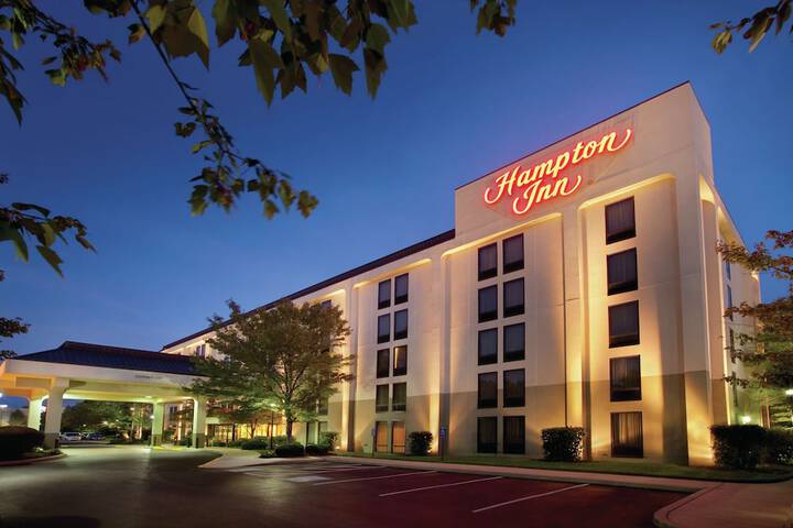 Hotel 3 of 27