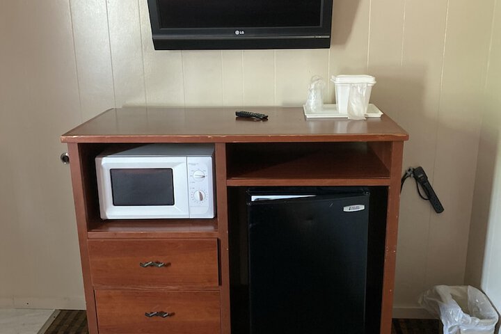 Room 31 of 53