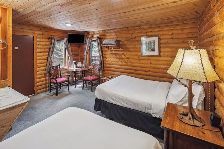 Denali Crows Nest Cabins