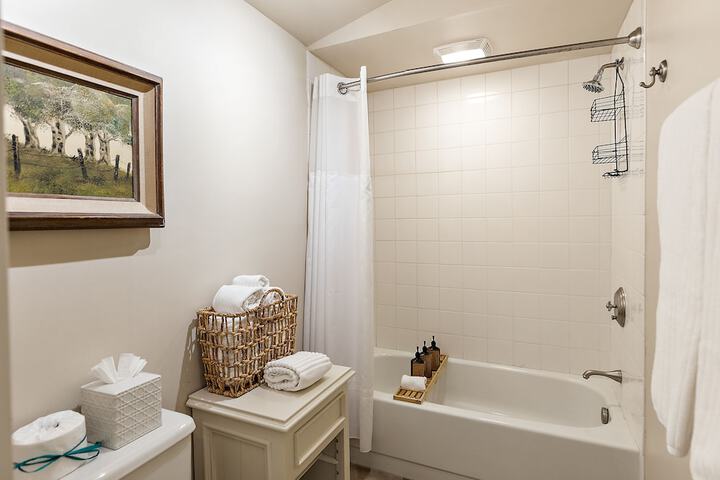 McCully House Inn