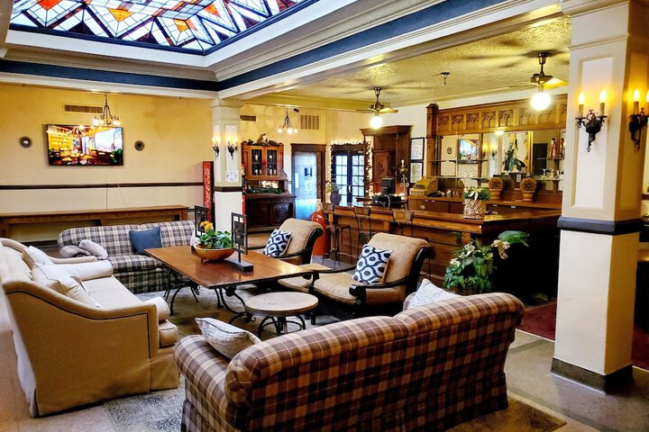 Monte Villa Hotel