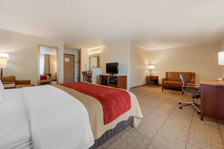 Room 17 of 50