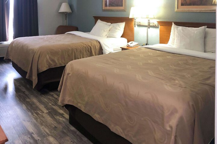 Room 42 of 64