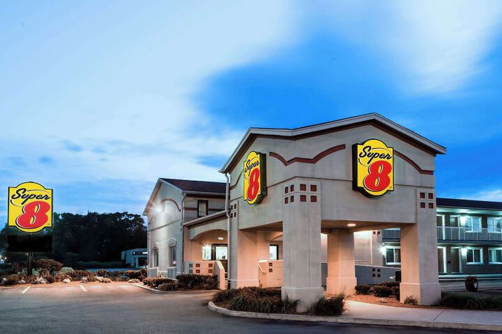 Hotel 2 of 37