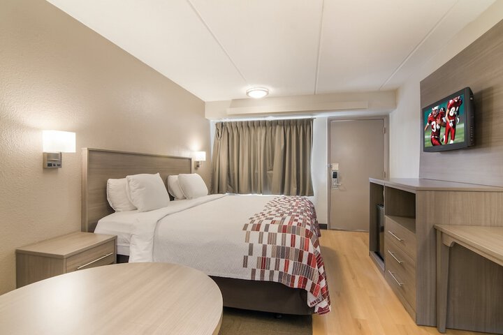 Room 18 of 35