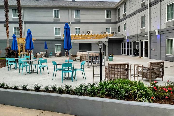 Terrace/Patio 51 of 55