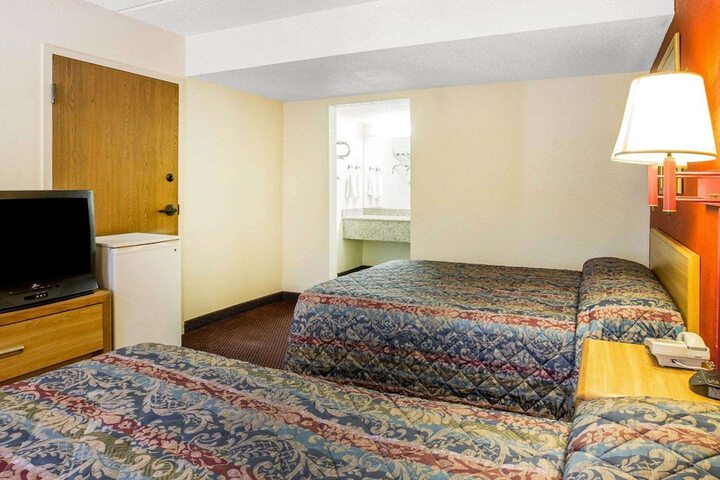 Room 20 of 31