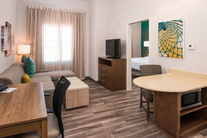 Staybridge Suites Pecos by IHG