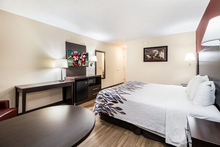 Room 15 of 28