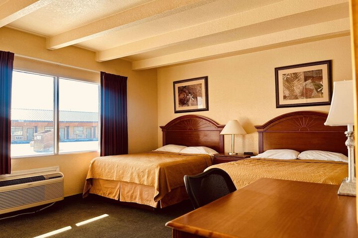 Room 7 of 25