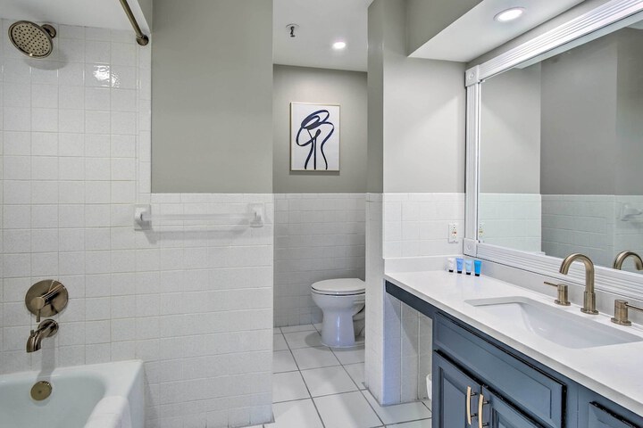 Golf Boat & Fish: Shangri La Condo in Afton