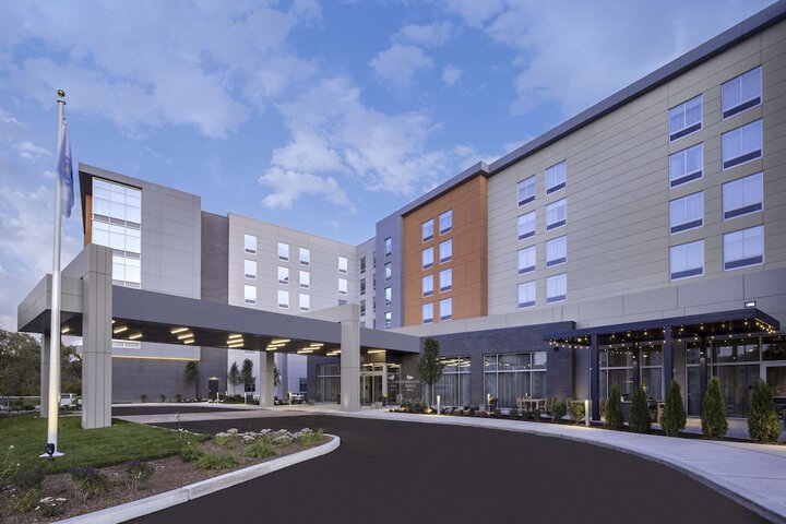 Hotel 3 of 36
