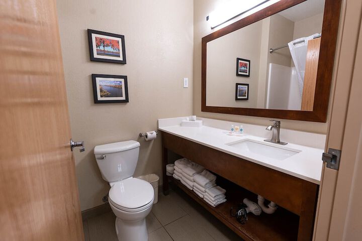 Room 18 of 36