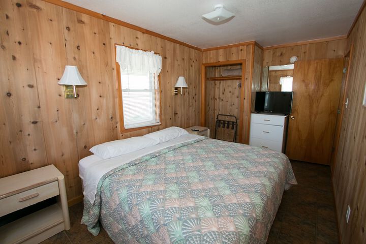 Room 56 of 199