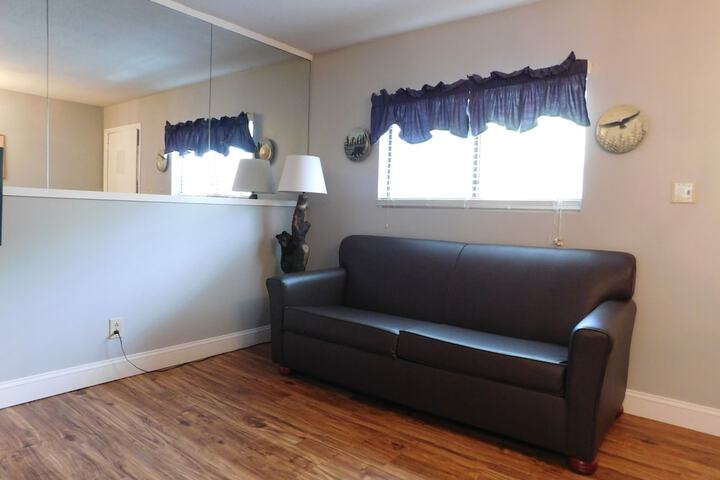 Room 95 of 165