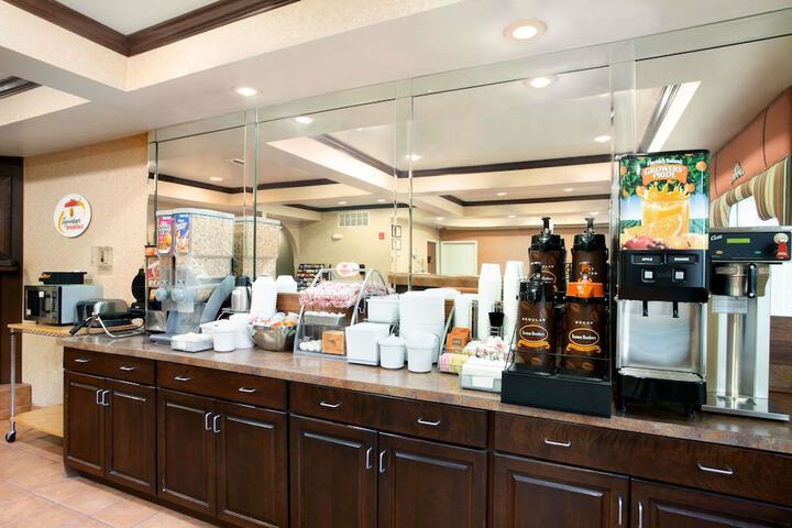Breakfast/Coffee Service 12 of 13