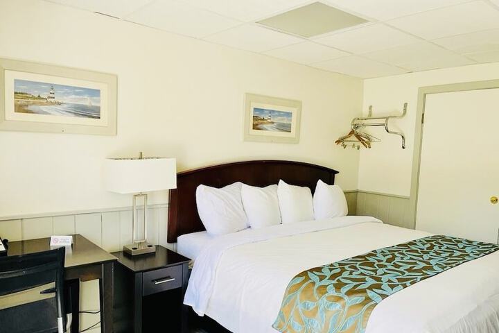 Room 47 of 58