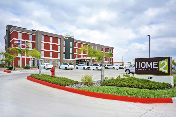 Hotel 5 of 55